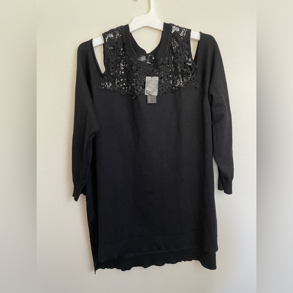 Black cold shoulder top